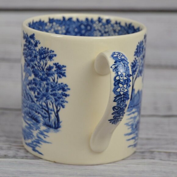 Wedgwood Romantic England Holy Trinity Church Stratford-on-Avon Mug Set READ - Picture 16 of 16